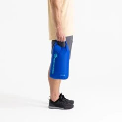 Sea To Summit Lightweight Dry Bag -Sea To Summit Outlet Store 02 LightweightDryBag8LSurftheWebCarry